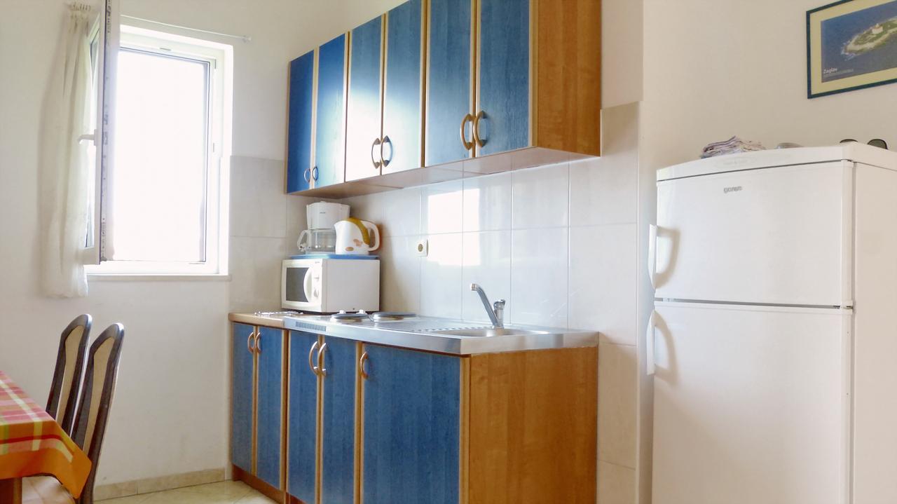 Beach Front Apartments Balica Rat Omiš Exterior foto