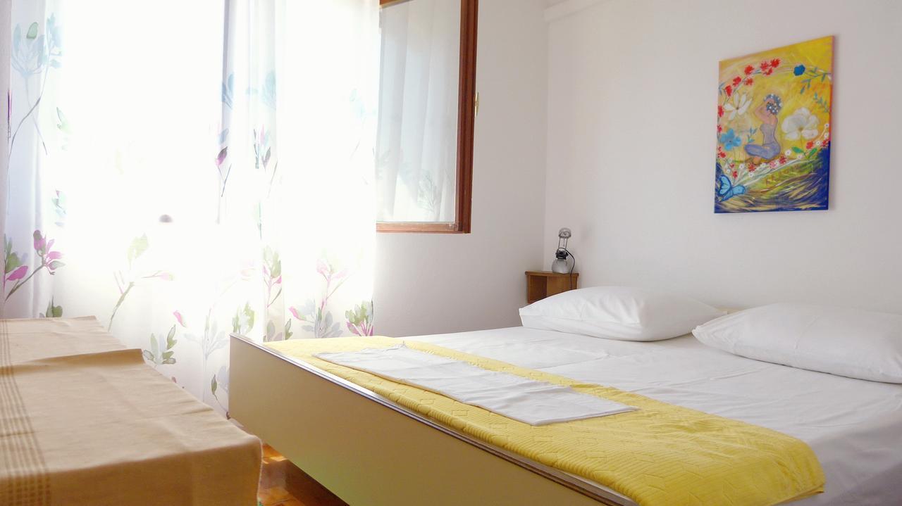 Beach Front Apartments Balica Rat Omiš Exterior foto