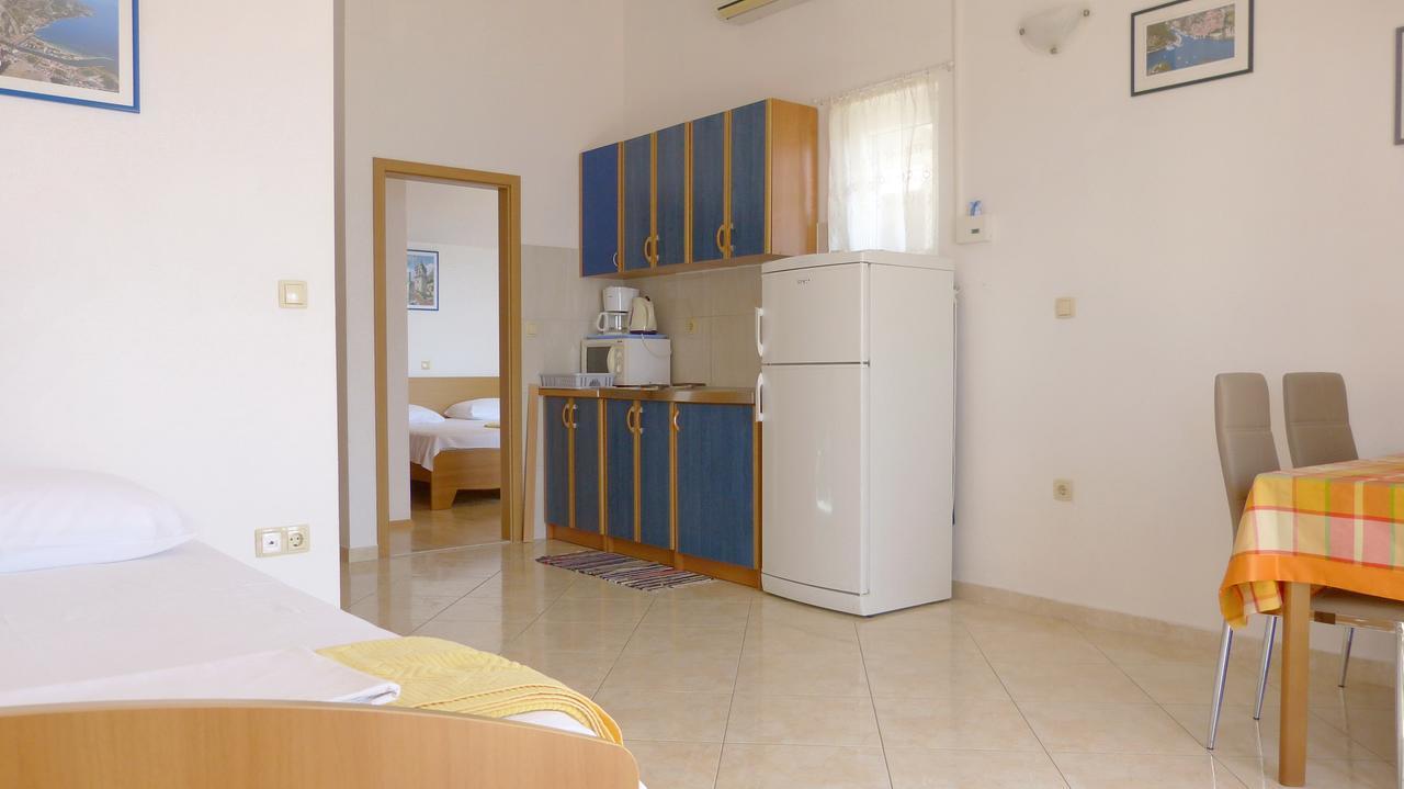 Beach Front Apartments Balica Rat Omiš Exterior foto